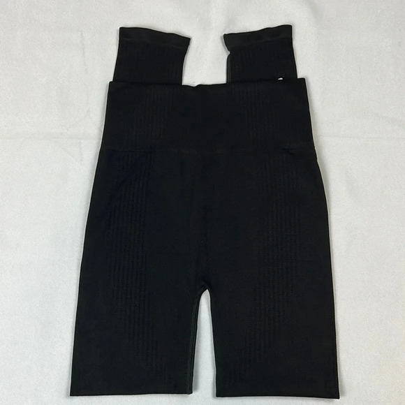 Nasty Gal Collection Black Seamless Ribbed High Rise Legging Size US 10 - Picture 1 of 11